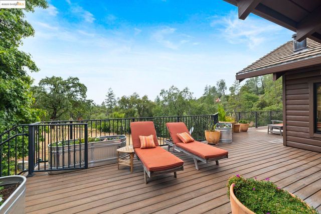 21762 Hunts Rd, Sonora, CA 95370