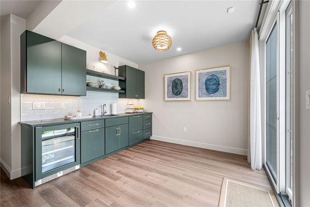 1468 Dominion Hts, Upper St Clair, PA 15241