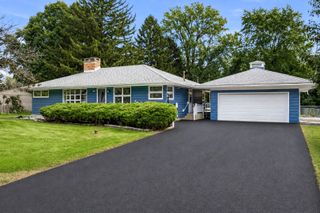 2275 Nan Street, Aurora, IL 60502
