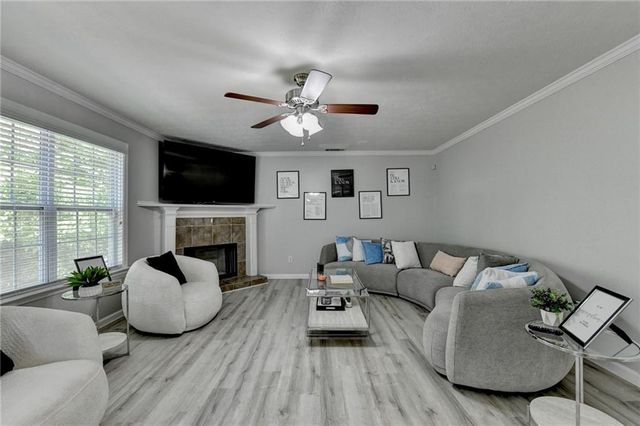 4439 Flat Stone Drive, Snellville, GA 30039