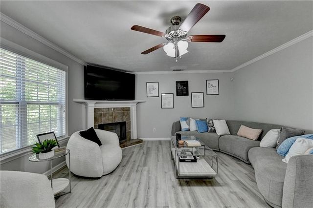 4439 Flat Stone Drive, Snellville, GA 30039