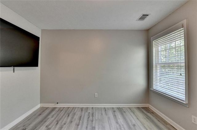 4439 Flat Stone Drive, Snellville, GA 30039