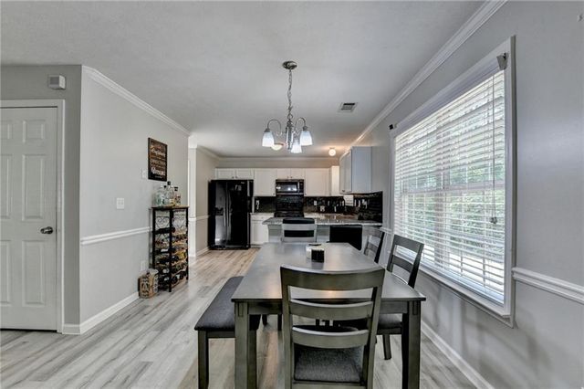 4439 Flat Stone Drive, Snellville, GA 30039