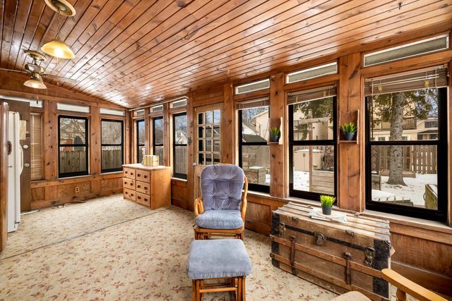 2530 S Austin STREET, Milwaukee, WI 53207