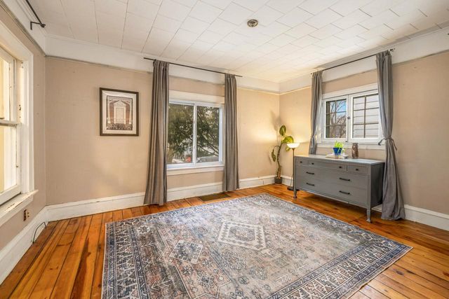 2530 S Austin STREET, Milwaukee, WI 53207