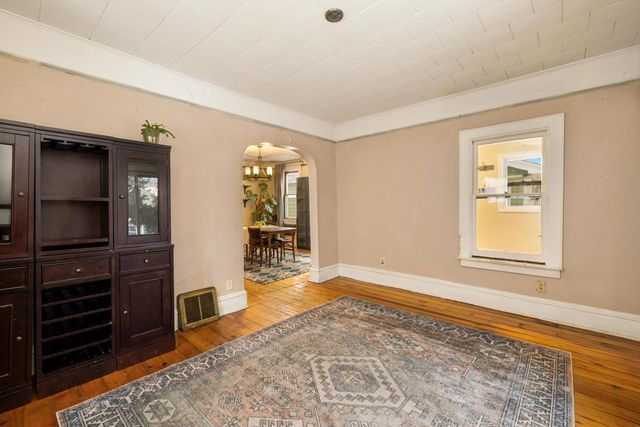 2530 S Austin STREET, Milwaukee, WI 53207