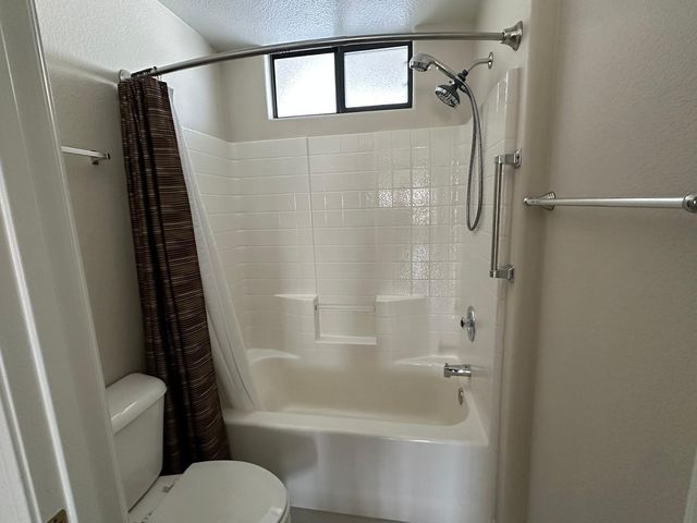 10401 N Saguaro Boulevard 220, Fountain Hills, AZ 85268