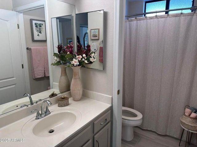 10401 N Saguaro Boulevard 220, Fountain Hills, AZ 85268