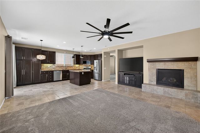 38390 Magdelena St, Murrieta, CA 92563