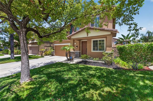 38390 Magdelena St, Murrieta, CA 92563