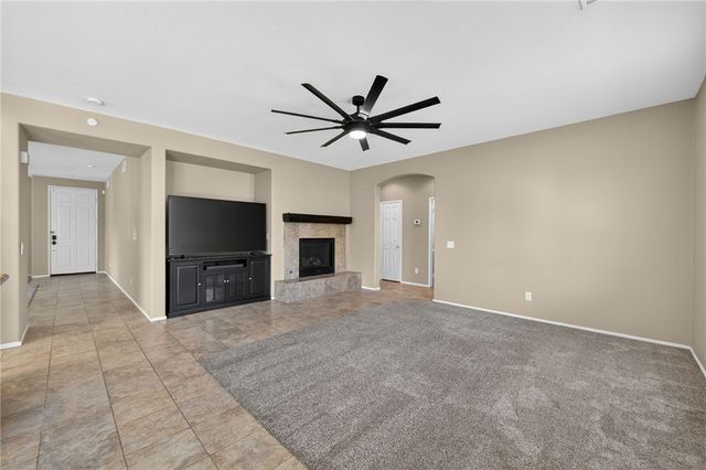 38390 Magdelena St, Murrieta, CA 92563