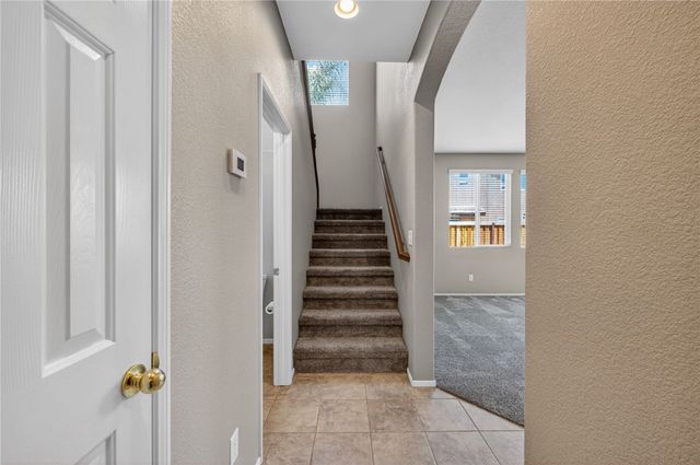38390 Magdelena St, Murrieta, CA 92563
