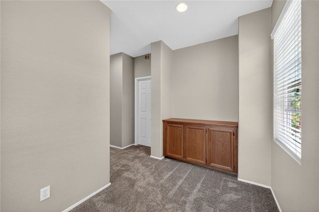 38390 Magdelena St, Murrieta, CA 92563