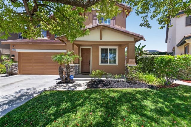 38390 Magdelena St, Murrieta, CA 92563