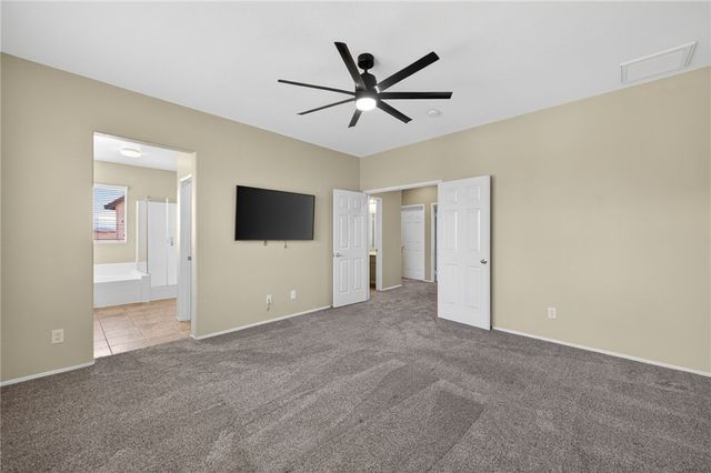 38390 Magdelena St, Murrieta, CA 92563