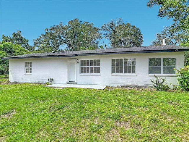 303 LAKE GERTIE ROAD, Deland, FL 32720