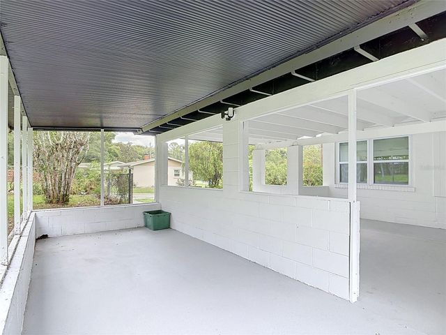 303 LAKE GERTIE ROAD, Deland, FL 32720
