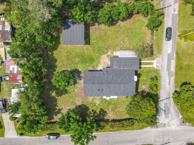 303 LAKE GERTIE ROAD, Deland, FL 32720