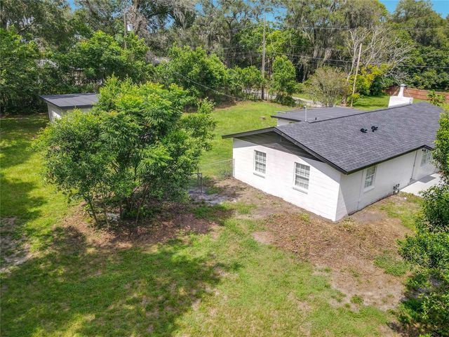 303 LAKE GERTIE ROAD, Deland, FL 32720