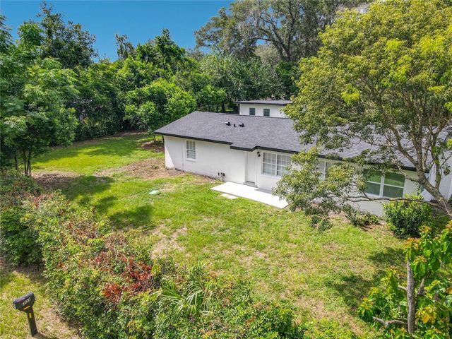 303 LAKE GERTIE ROAD, Deland, FL 32720