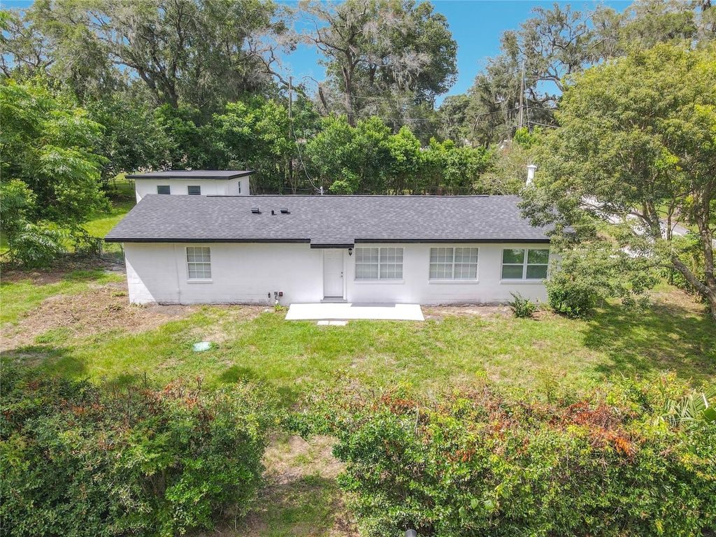 303 LAKE GERTIE ROAD, Deland, FL 32720