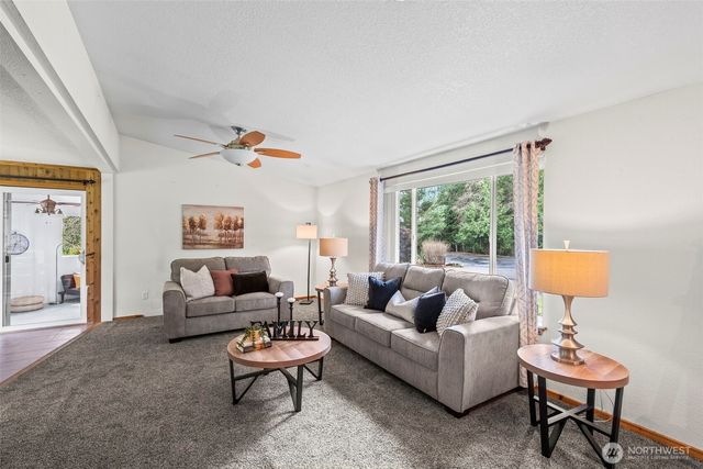 10305 125th Street NW, Gig Harbor, WA 98329