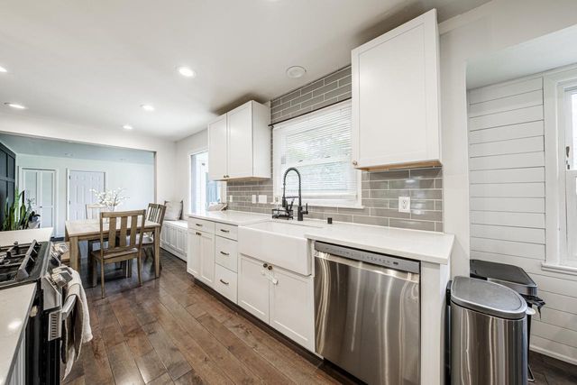 17535 Azure LANE, Brookfield, WI 53045