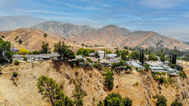 12055 Kagel Canyon Road, Sylmar, CA 91342