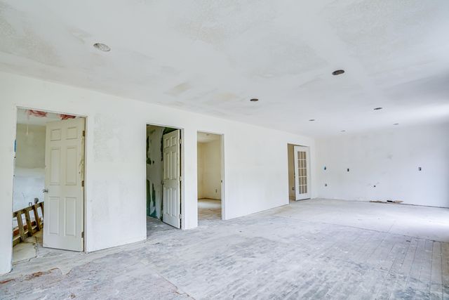 12055 Kagel Canyon Road, Sylmar, CA 91342
