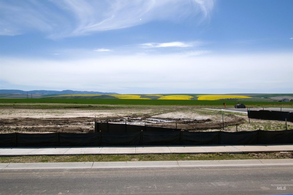 Lot 1 Block 8 Skyview Estates Phase Iv, Lewiston, ID 83501 photo 2
