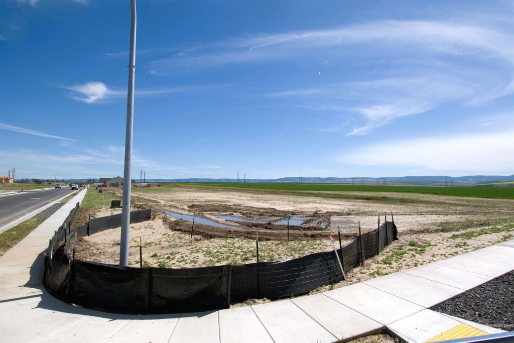 Lot 1 Block 8 Skyview Estates Phase Iv, Lewiston, ID 83501 photo 3