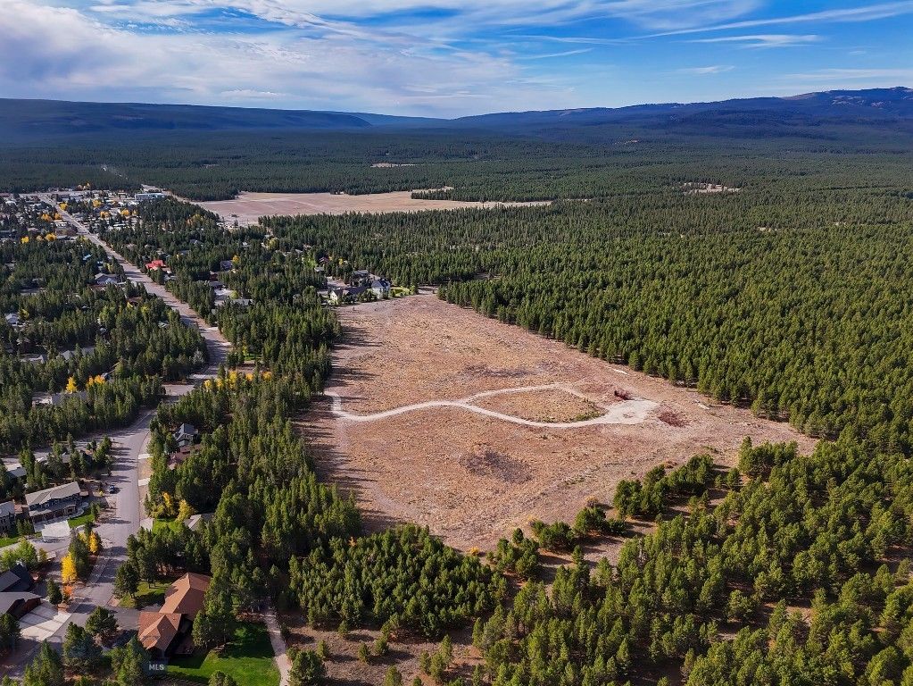 1111 Moonrise Way, West Yellowstone, MT 59758 photo 16