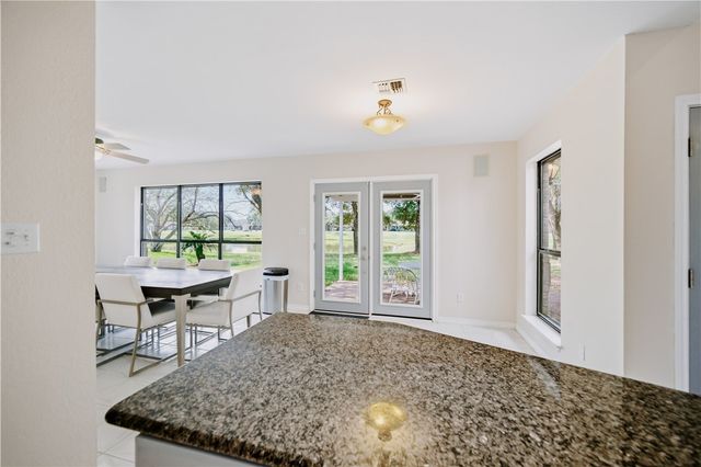 711 Waterwood St, Rockport, TX 78382