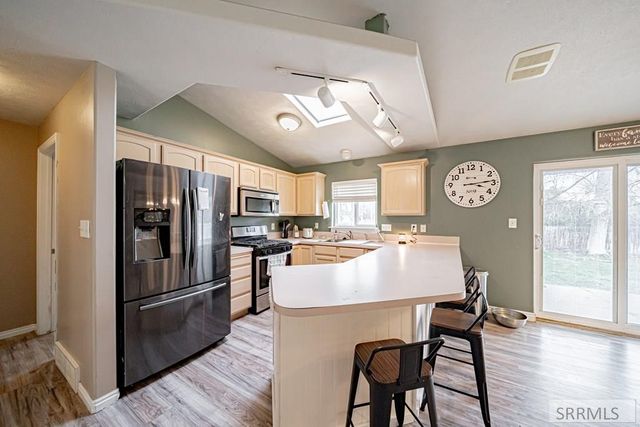 1862 Eagle Pointe Drive, Ammon, ID 83406