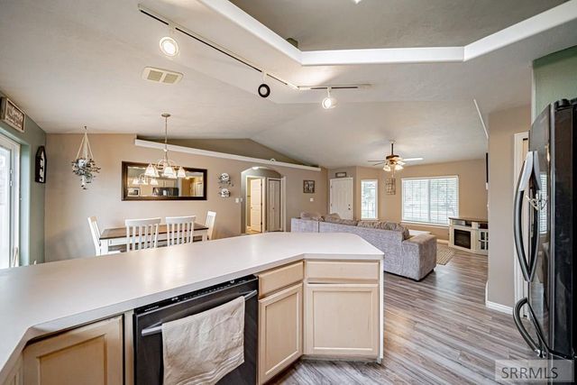 1862 Eagle Pointe Drive, Ammon, ID 83406