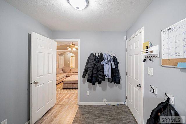1862 Eagle Pointe Drive, Ammon, ID 83406