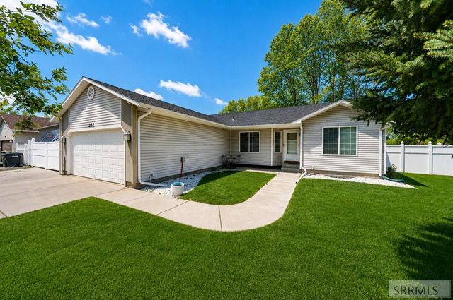 1862 Eagle Pointe Drive, Ammon, ID 83406
