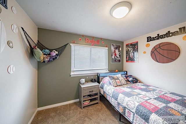 1862 Eagle Pointe Drive, Ammon, ID 83406