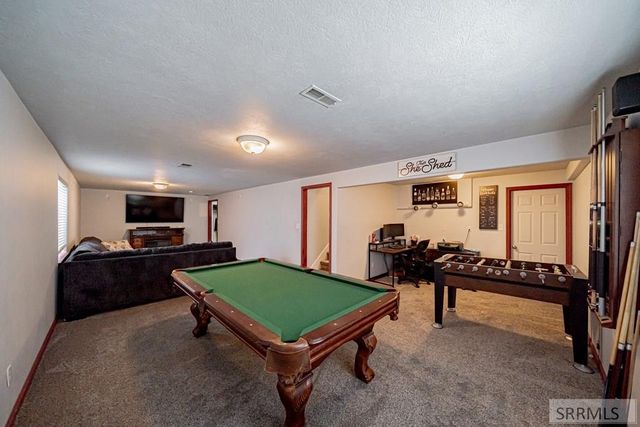 1862 Eagle Pointe Drive, Ammon, ID 83406
