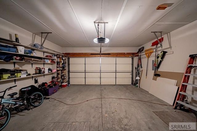 1862 Eagle Pointe Drive, Ammon, ID 83406
