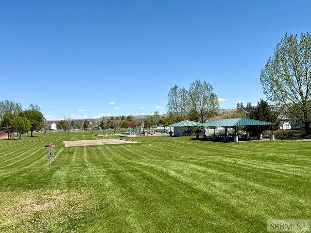 1862 Eagle Pointe Drive, Ammon, ID 83406