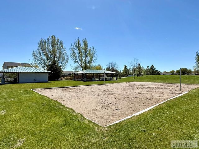 1862 Eagle Pointe Drive, Ammon, ID 83406
