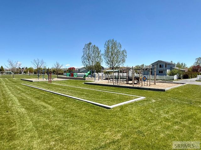 1862 Eagle Pointe Drive, Ammon, ID 83406