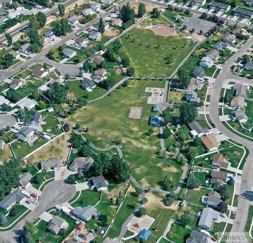 1862 Eagle Pointe Drive, Ammon, ID 83406