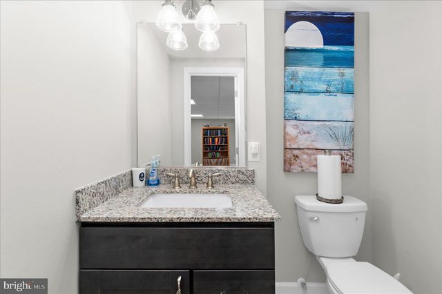 610 SUTTON DR, Pasadena, MD 21122