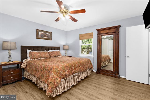 610 SUTTON DR, Pasadena, MD 21122