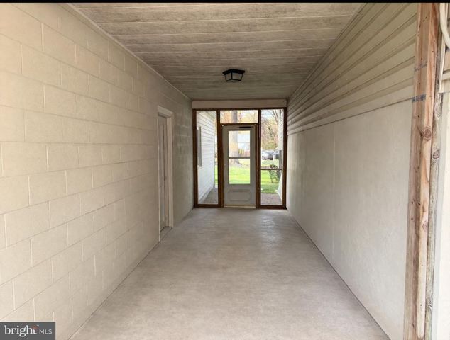 610 SUTTON DR, Pasadena, MD 21122