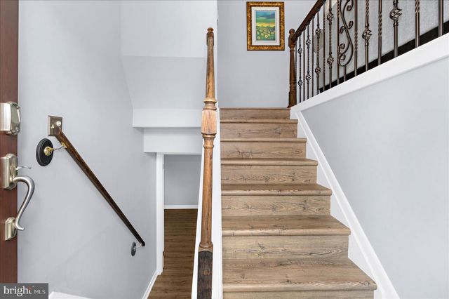 610 SUTTON DR, Pasadena, MD 21122
