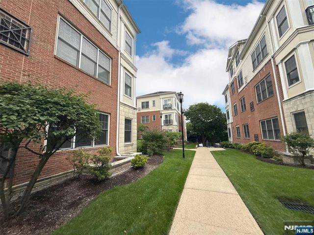 1210 The Plaza, Tenafly, NJ 07670