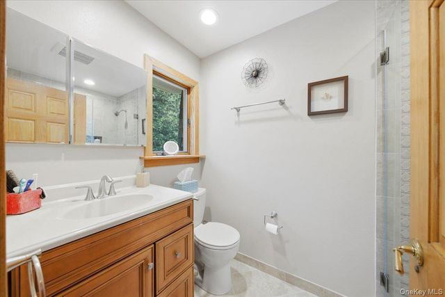15 Woodcrest Terrace, Amawalk, NY 10501